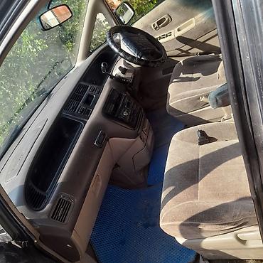 Унаа сатуу: Honda Shuttle: 1997 г., 2.2 л, Кол менен иштөөчү, Бензин, Вэн/Минивэн — 3
