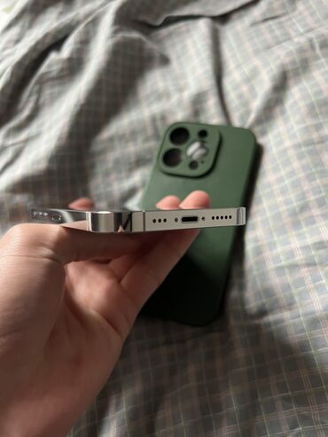 Apple iPhone: IPhone 14 Pro, 256 ГБ, Белый, Чехол, 88 % — 4