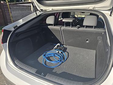 Транспорт: Hyundai Ioniq: 2018 г., Автомат, Электромобиль, Хэтчбэк — 6