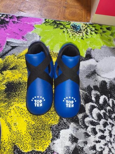 ucuz mapetlər: Məhsul: TOP TEN döyüş ayaq qoruyucuları (kikboks/karate üçün) - Rəng