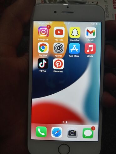 iphone 6s platasi: IPhone 6s, 16 GB, Gümüşü