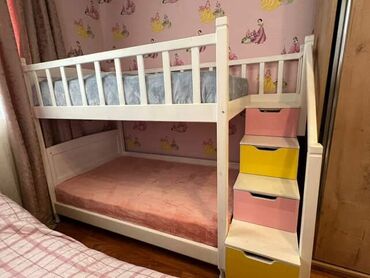 двухъярусная кровать для детей: Oğlan və qız üçün, İşlənmiş, Çarpayı, Matras ilə, Siyirməli