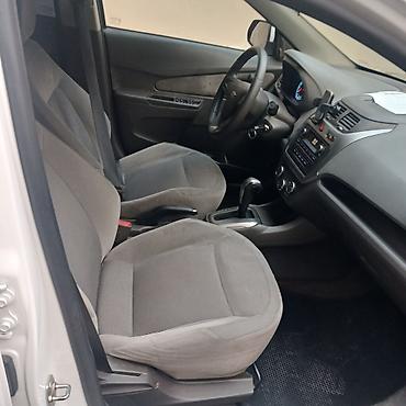 karting maşınları: Chevrolet Cobalt: 1.5 l | 2024 il 99 km Sedan — 5