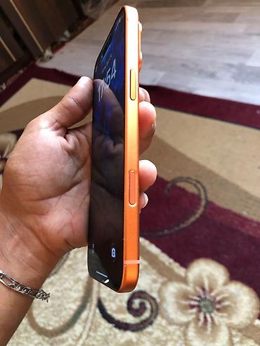 Техника и электроника: IPhone 17 Pro Max, 512 ГБ, Оранжевый, Face ID — 4