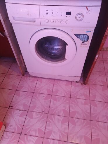 Uzunmüddətli kirayə mənzillər: Salam Oglan otaq yoldasi axtarilir ev memar ecemide yerlesir evin her -da lalafo.az — 6 Uzunmüddətli kirayə mənzillər: Salam Oglan otaq yoldasi axtarilir ev memar ecemide yerlesir evin her — 6