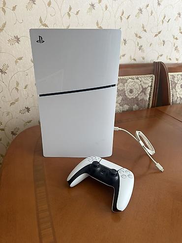 playstation is: PlayStation 5 slim (diskli versiya) oyun konsolu Cox az islenilib — 1