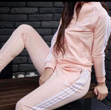 Gornji i donji deo: Mokra likra. Uzivajte u bojamaa 🩵🩷 Cena 3900 din S M L XL 2XL — 3