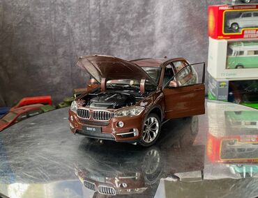 Avtomobil modelləri: BMW, 2015 il, 1:24, Dəmir, Ödənişli çatdırılma