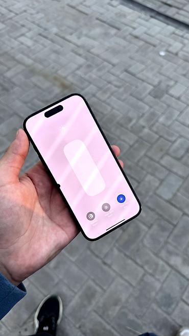 Apple iPhone: IPhone 15 Pro, Б/у, 256 ГБ, 81 % — 5