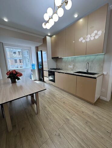 манас квартиры: 2 комнаты, 57 м², Элитка, 5 этаж, Дизайнерский ремонт