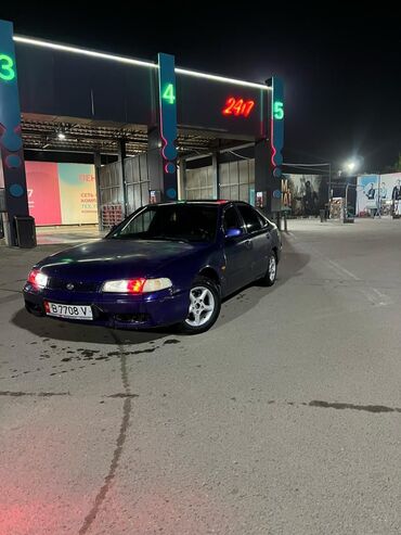 перегородки для спринтер: Mazda Cronos: 1996 г., 1.8 л, Механика, Бензин, Хетчбек