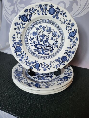 Kuhinjski setovi: Tanjiri engleski,cvibl mustra Enoch Wedgwood 70te. Tanjiri cvibl na lalafo.rs — 1 Kuhinjski setovi: Tanjiri engleski,cvibl mustra Enoch Wedgwood 70te. Tanjiri cvibl — 1