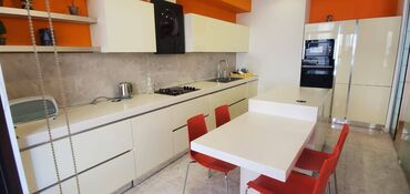 Uzunmüddətli kirayə mənzillər: Nərimanovda Heydər Əliyev Mərkəzinin arxasında 16 mərtəbəli binanın — 7