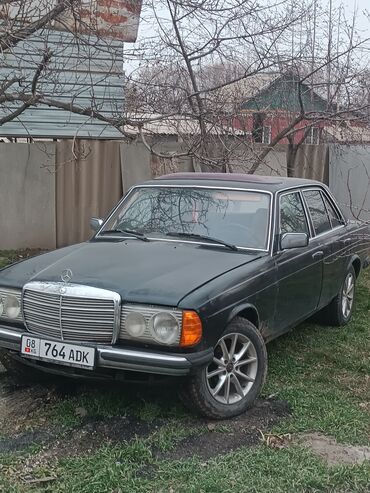 мерседес 1 6: Mercedes-Benz W123: 1982 г., 2.3 л, Механика, Бензин, Хетчбек