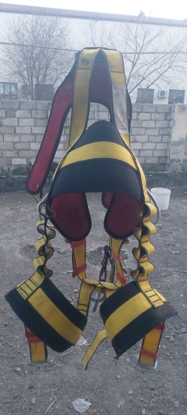 Təhlükəsizlik kəmərləri və tıxaclar: Alpinist kəməri az işlənmiş 700 azn ciddi şəxslər narahat etsin — 10