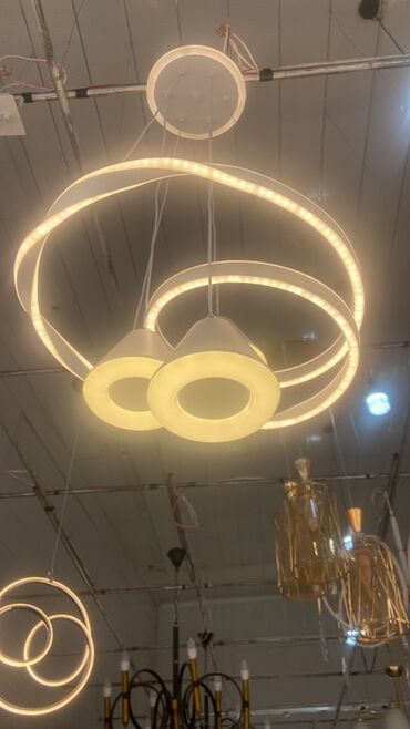 Искусственные цветы: Led люстра