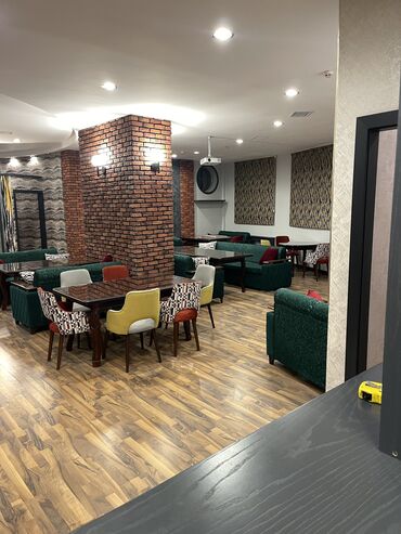 Restoran, kafelər: Ehmedlide teze temir olunmuw obekt(restoran,pab, cay evi) icareye — 2