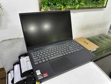 ноутбук почти новый: Ноутбук, Lenovo, 8 ГБ ОЗУ, AMD Ryzen 3, 15.6 ", Б/у, Для несложных задач, память SSD