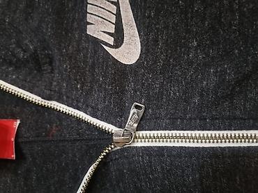 Dukserice: Nike ženska dukserica sa kapuljačom na rajsferšlus - Model: lagana — 7