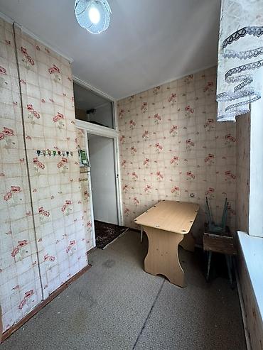 квартиры 105 серия: 1 комната, 35 м², 105 серия, 4 этаж, Старый ремонт — 4