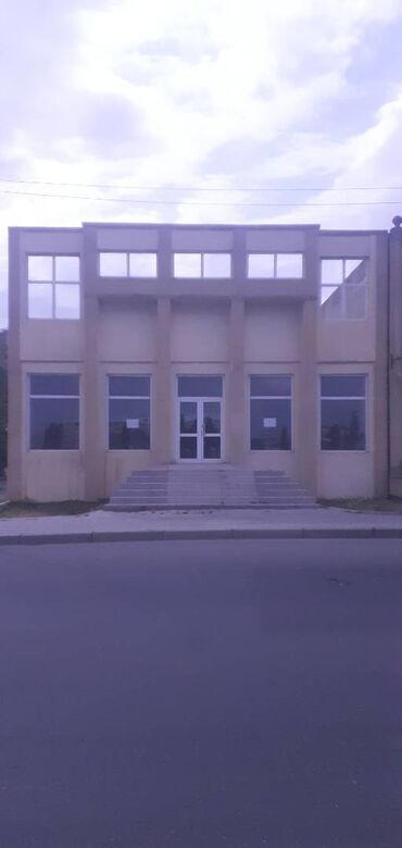 аренда торгового места на рынке: Mida binaların yanında