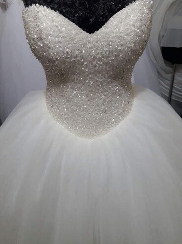 необычное платье: Продается свадебное платье Размер Мка Корсет регулируется Корсет