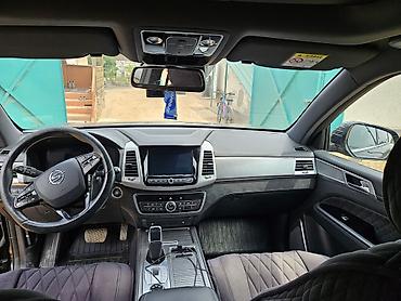 rex: SsangYong Rexton, черный SUV - Кузов: 5‑дверный внедорожник — 2