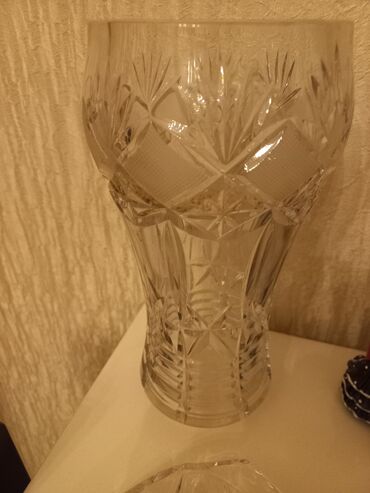 güldan şəkilləri: Одна ваза, Хрусталь