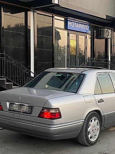 стоп мерс: Mercedes-Benz W124: 1994 г., 2 л, Механика, Бензин, Седан — 1