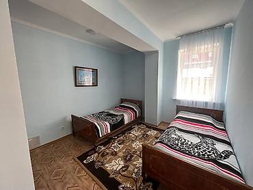 восточно: Гостиница на Иссык-Куле, Чолпон-Ата, 4 места — 3