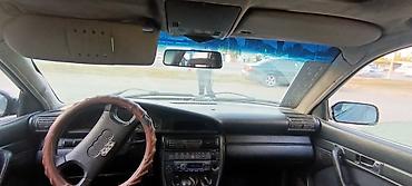 бампер с 4: Audi 100: 1992 г., 2.3 л, Механика, Газ, Седан — 3