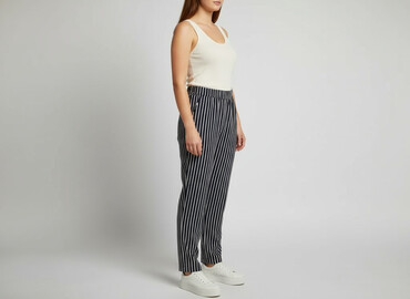 cross jeans zakręt: Cache Cache, Material trousers for women, size XL