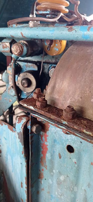 Traktorlar: Satılır traktor zavodu ili 1990 — 30