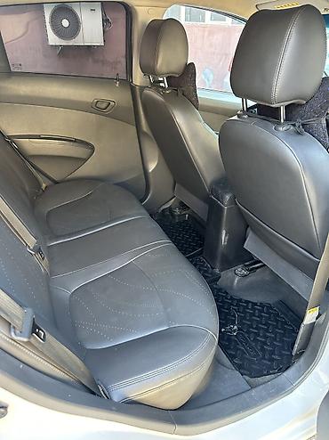 жаз авто: Chevrolet Spark: 2015 г., 0.1 - engine capacity л, Автомат, Бензин, Хетчбек — 6