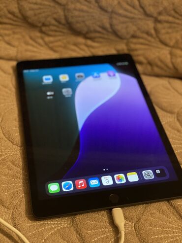 ipad air 4 qiymeti: İşlənmiş Apple iPad 5 (2017), 7,9", < 64 GB, Pulsuz çatdırılma