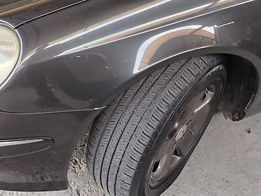 Mercedes-Benz: Mercedes-Benz E-Class: 2.7 l | 2003 il Sedan — 13