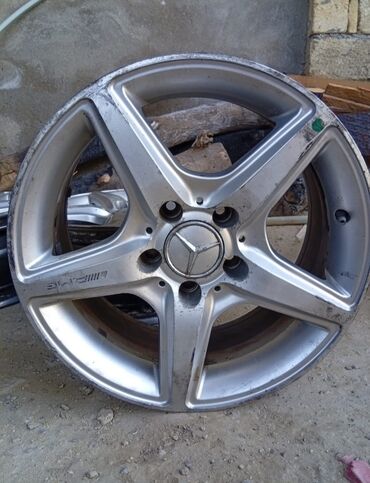 Təkərlər: Disk təkər Mercedes-Benz R 19