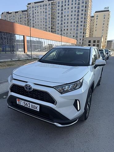 200: Toyota RAV4: 2022 г., 2.5 л, Автомат, Гибрид, Кроссовер — 1