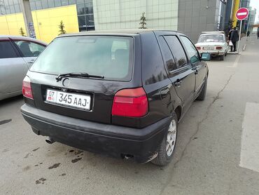 Volkswagen: Volkswagen Golf: 1992 г., 1.6 л, Механика, Бензин, Седан