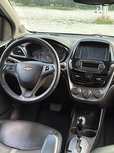 спотер: Chevrolet Spark: 2018 г., 1 л, Вариатор, Бензин, Хэтчбэк — 9