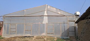 İstixanalar və parniklər: Sənaye tipli istixana kompleksi Taxda 6 metrelik 5.10 /90 ədəd 5.15 — 12