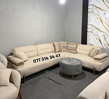 Künc divan dəsti - Modern L formalı künc divan: krem rəngli parça