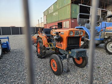 трактор японии: Мини-Трактор KUBOTA B7001E 6-ти, Ступенчатый водяной охлаждения