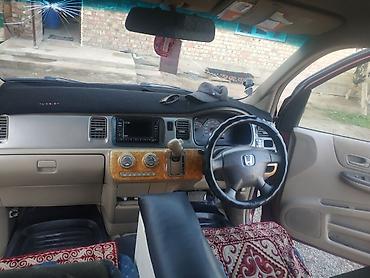 step: Honda Stepwgn: 2002 г., 2 л, Автомат, Бензин, Минивэн — 7