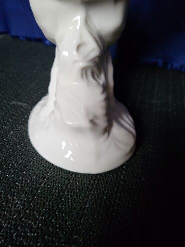 Ostali kućni dekor: Porcelanki veci nov,vintaz konj. Porcelanski konj,nov. sve na — 12