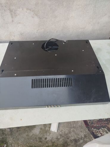 Ət çəkən maşınlar: Aspirator rəng - Qara