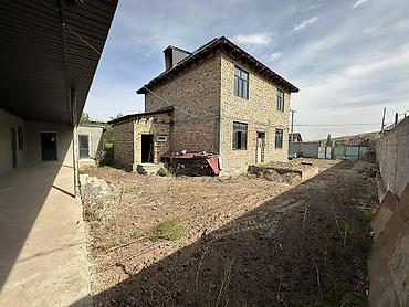 Кыймылсыз мүлк: 5 бөлмө, 180 м², 10 соток, Таш-Добо, Менчик ээси — 5