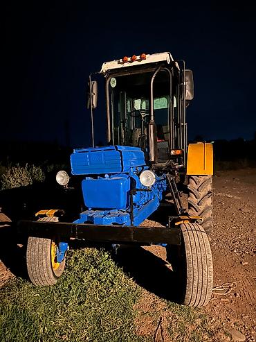 avtomobil şüşələri: Kənd təsərrüfatı üçün universal təkərli traktor - Güclü dizel — 1