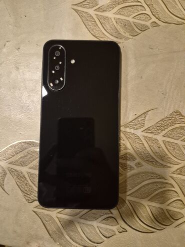 аккумулятор для телефона fly bl4239: A26- 4ay di alinib orginal UZB si ustunde verilir 128Gb yadas 6GB RAM