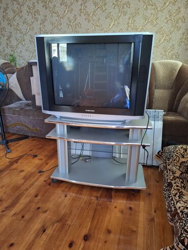 Televizorlar: İşlənmiş Televizor Samsung 32" Ünvandan götürmə